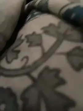 Alexia 24 online show from March 25, 2026, 8:19 pm