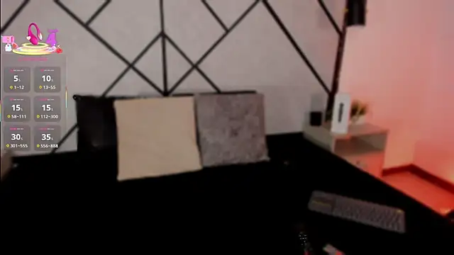 revenmiller  online show from November 25, 2025, 7:58 pm