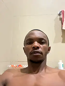 KyleMbatha online show from November 6, 2025, 8:02 pm