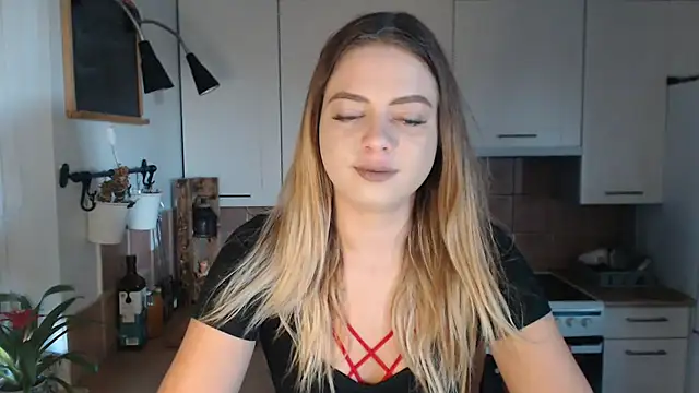 BuffyxLUST online show from October 21, 2025, 7:19 am