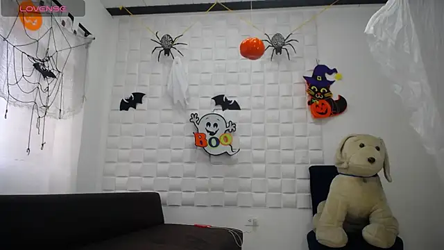 Snapshot of Mature_Lady_ chatting on October 16, 2025, 7:11 pm Mature Lady online show from October 16, 2025, 7:11 pm