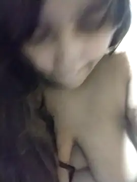 Snapshot of srtsara chatting on November 28, 2025, 9:48 pm srtsara online show from November 28, 2025, 9:48 pm