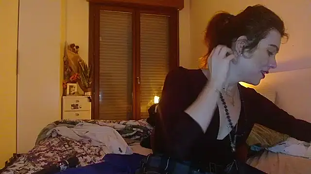 refem9 online show from December 15, 2025, 6:03 pm