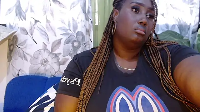 Snapshot of desirewilliam chatting on July 7, 2026, 3:59 pm desirewilliam online show from July 7, 2026, 3:59 pm