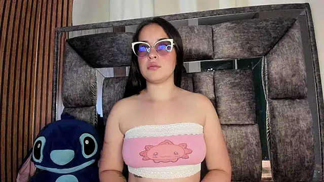 Snapshot of Cherry__Hot chatting on September 25, 2025, 10:27 pm Cherry Hot online show from September 25, 2025, 10:27 pm