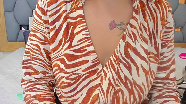 Snapshot of juliette_pretty_ chatting on October 1, 2025, 7:07 pm juliette pretty online show from October 1, 2025, 7:07 pm