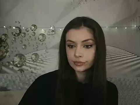 EvoletteLouLou online show from October 15, 2025, 5:54 pm