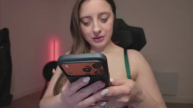 Snapshot of Luna_Doll@xh chatting on March 2, 2026, 5:31 pm Luna Dollxh online show from March 2, 2026, 5:31 pm