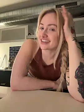 seeunexttuesday online show from December 3, 2025, 10:31 pm