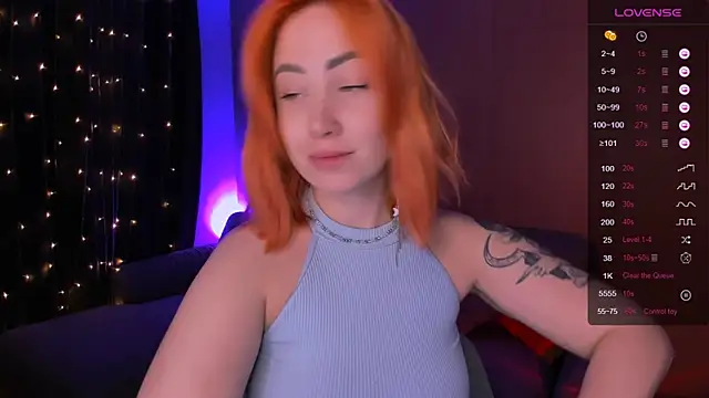 deboramoore online show from April 13, 2026, 2:04 am