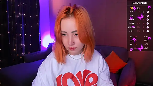 deboramoore online show from April 18, 2026, 2:03 am