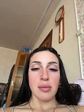 Snapshot of Soft_Pleasure chatting on April 22, 2026, 12:45 pm Soft Pleasure online show from April 22, 2026, 12:45 pm