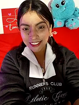 Fox Roxxan online show from May 9, 2026, 2:15 am