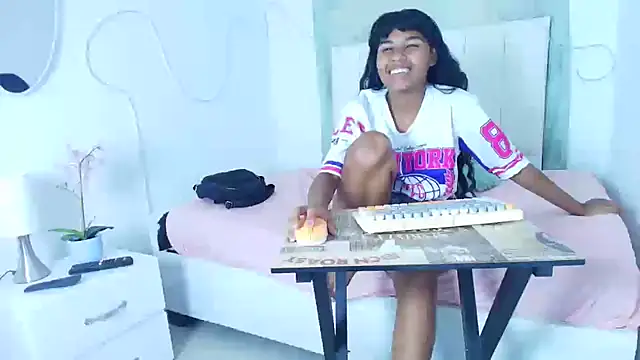 Snapshot of Andre_lezcano chatting on February 13, 2026, 5:13 pm Andre lezcano online show from February 13, 2026, 5:13 pm