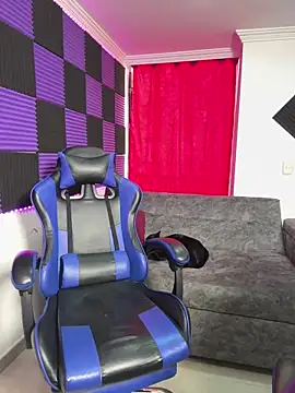 Snapshot of antonelaXantonysex chatting on March 13, 2026, 6:02 pm antonelaXantonysex online show from March 13, 2026, 6:02 pm