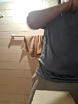 Snapshot of Chamis chatting on November 11, 2025, 3:29 pm Chamis online show from November 11, 2025, 3:29 pm