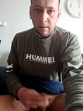 Alessio1987 online show from February 28, 2026, 10:59 am