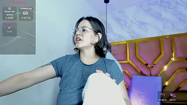 Snapshot of Luciifeer_ chatting on December 21, 2025, 4:30 pm Luciifeer online show from December 21, 2025, 4:30 pm