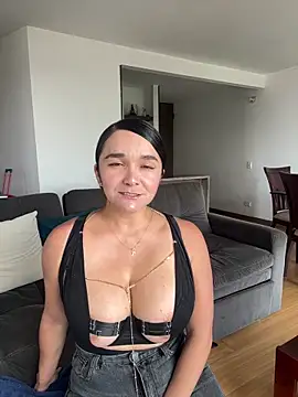 Snapshot of Nova_Gabriela chatting on October 7, 2025, 2:40 pm Nova Gabriela online show from October 7, 2025, 2:40 pm