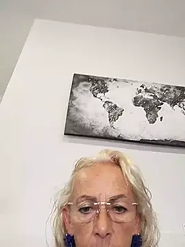 clarabell4 online show from July 22, 2026, 7:54 am