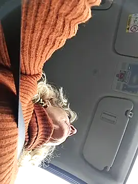 clarabell4 online show from December 16, 2025, 7:56 am