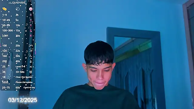 Sebax Young online show from December 3, 2025, 8:30 pm