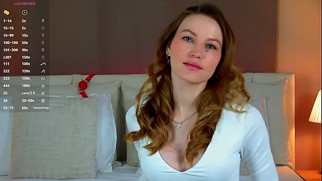 Snapshot of YungTessa chatting on February 17, 2026, 7:11 pm YungTessa online show from February 17, 2026, 7:11 pm