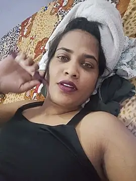 cute radhikaa online show from August 2, 2026, 2:37 pm
