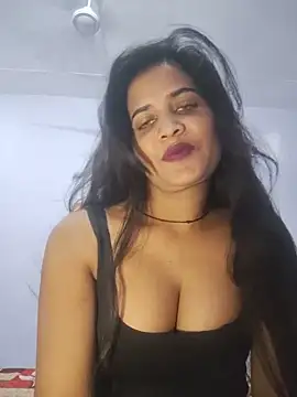 cute radhikaa online show from June 12, 2026, 11:08 am