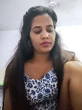 cute radhikaa online show from July 31, 2026, 9:45 pm