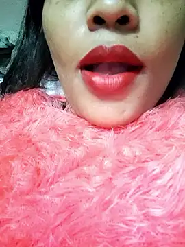 cute radhikaa online show from December 22, 2025, 6:41 pm