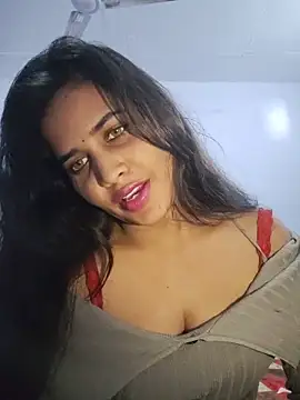 cute radhikaa online show from June 16, 2026, 10:15 am