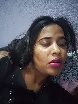 cute radhikaa online show from June 23, 2026, 4:16 pm