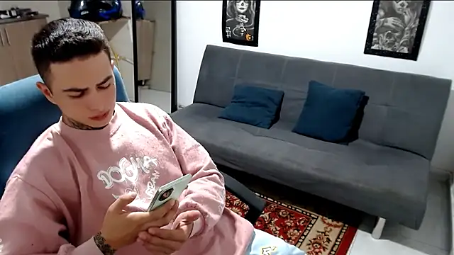 santii ss online show from November 18, 2025, 12:48 am