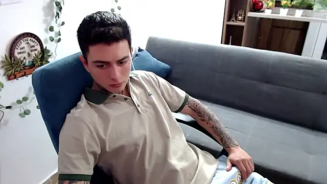 santii ss online show from April 6, 2026, 4:52 pm