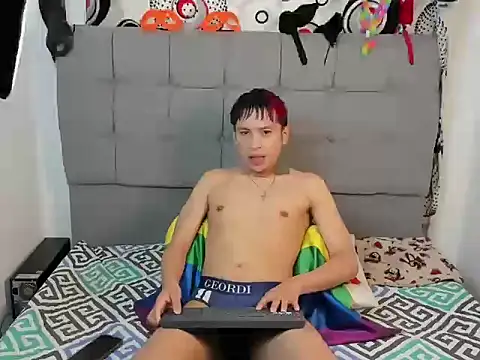 Snapshot of jake_hott1 chatting on September 30, 2025, 12:33 pm jake hott1 online show from September 30, 2025, 12:33 pm