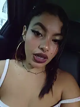 Yessica Lopezz online show from March 12, 2026, 12:09 pm