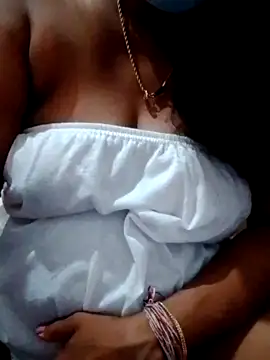 Snapshot of boosypussy chatting on April 2, 2026, 8:48 pm boosypussy online show from April 2, 2026, 8:48 pm