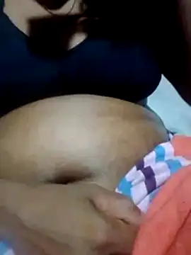 Snapshot of boosypussy chatting on March 8, 2026, 12:05 am boosypussy online show from March 8, 2026, 12:05 am