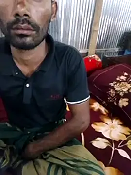 MONiSHA-moni-21 online show from November 28, 2025, 4:01 am