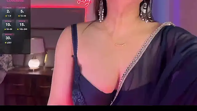 Snapshot of SunhariGirl chatting on September 10, 2025, 3:49 am SunhariGirl online show from September 10, 2025, 3:49 am