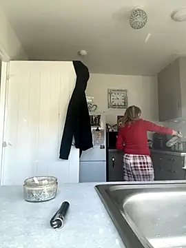 Snapshot of Star-36 chatting on November 2, 2025, 11:15 am Star-36 online show from November 2, 2025, 11:15 am