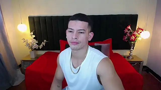 Snapshot of ethan_rodgers chatting on September 24, 2025, 7:31 pm ethan rodgers online show from September 24, 2025, 7:31 pm