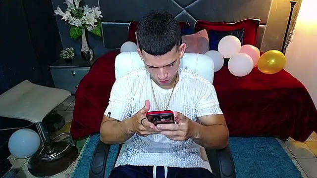Snapshot of ethan_rodgers chatting on September 22, 2025, 7:42 pm ethan rodgers online show from September 22, 2025, 7:42 pm
