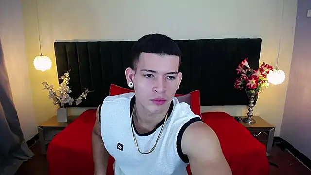 Snapshot of ethan_rodgers chatting on September 29, 2025, 8:14 pm ethan rodgers online show from September 29, 2025, 8:14 pm