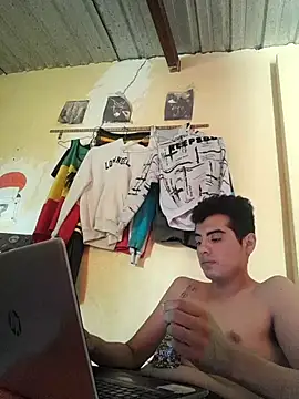 Snapshot of Ortiz3404 chatting on October 11, 2025, 7:59 pm Ortiz3404 online show from October 11, 2025, 7:59 pm