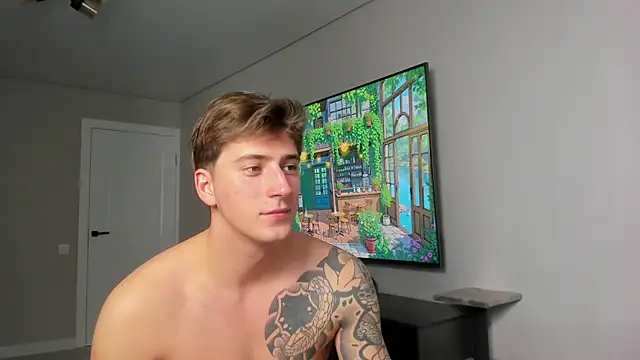 DaniHort online show from April 1, 2026, 9:32 am