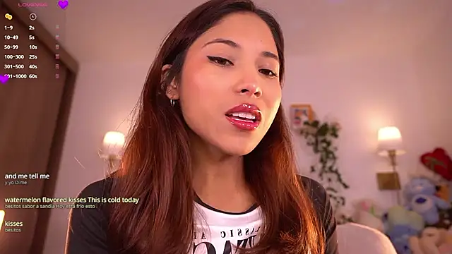 violeth     online show from January 15, 2026, 1:25 pm