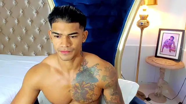 antonio  444 online show from November 22, 2025, 12:04 pm