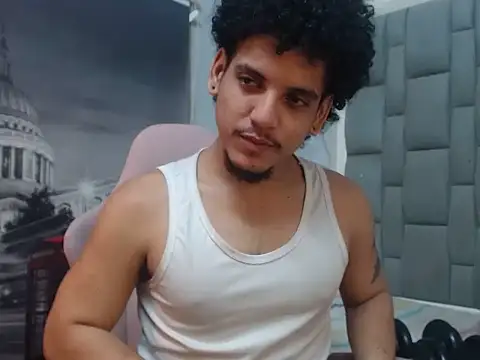 Snapshot of Xfire_boy69 chatting on February 18, 2026, 2:24 pm Xfire boy69 online show from February 18, 2026, 2:24 pm